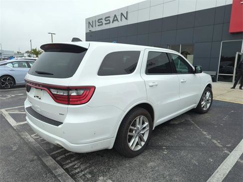 Used 2023 Dodge Durango GT image 2