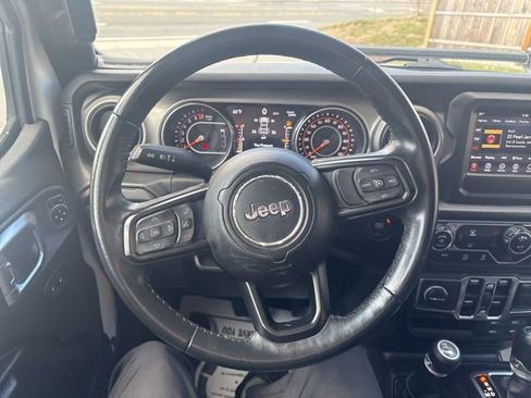 Used 2018 Jeep Wrangler Unlimited Sport S AWD/4WD image 19
