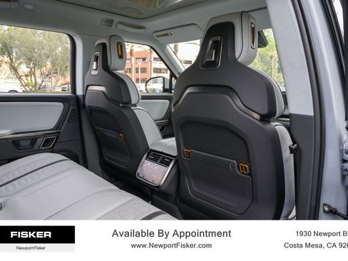 Used 2024 Rivian R1T Adventure image 28