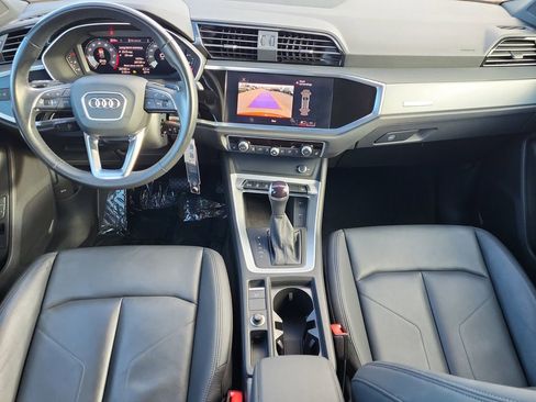 Used 2022 Audi Q3 2.0T Premium w/ Convenience Package AWD/4WD image 14