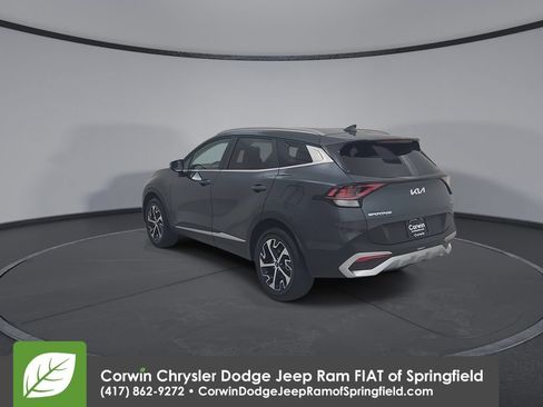 Used 2023 Kia Sportage EX AWD/4WD image 11