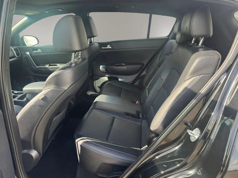 Used 2021 Kia Sportage S image 13