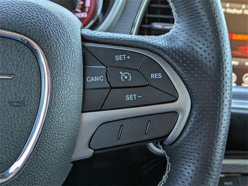 Used 2017 Dodge Challenger SRT Hellcat image 26