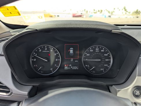 Used 2025 Subaru Crosstrek 2.0i Premium image 28