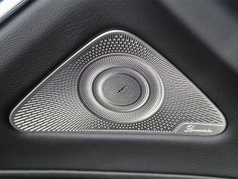 Used 2024 Mercedes-Benz S 580 4MATIC Sedan image 29