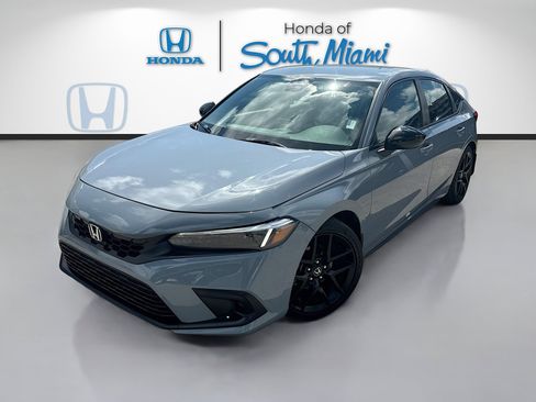 Used 2024 Honda Civic Sport image 3