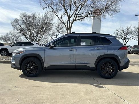 New 2026 Toyota Corolla Cross AWD Hybrid w/ Convenience Package image 2