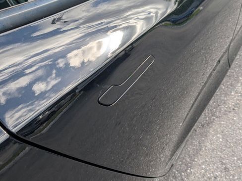 Used 2023 Tesla Model 3 Standard Range image 30