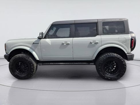 Used 2024 Ford Bronco Outer Banks AWD/4WD image 5