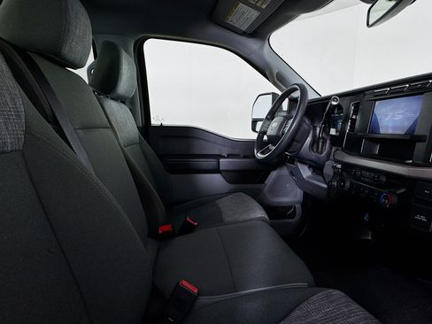 Used 2023 Ford F250 XLT image 26