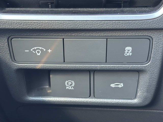 Used 2024 Hyundai Sonata SEL FWD image 24