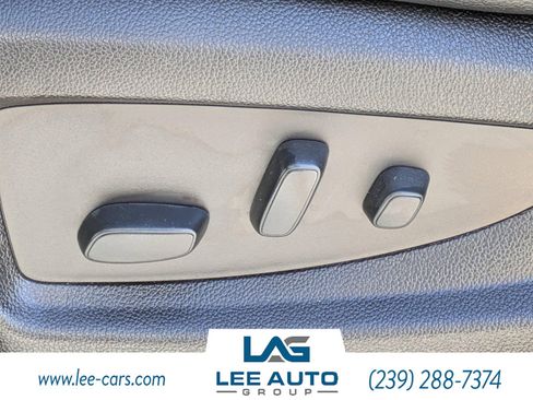 Used 2017 GMC Yukon SLE w/ Convenience Package image 18