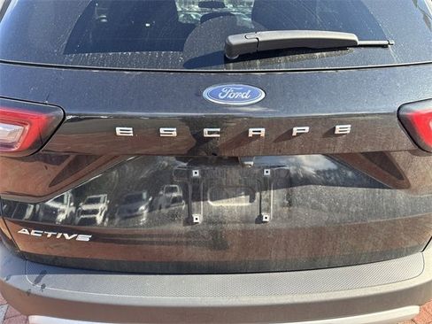 Used 2024 Ford Escape Active image 8