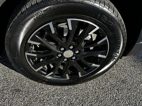 New 2026 Chevrolet Traverse LT w/ Sun and Wheel Package image 9