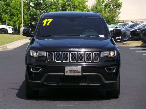 Used 2017 Jeep Grand Cherokee Laredo w/ Quick Order Package 23E AWD/4WD image 20