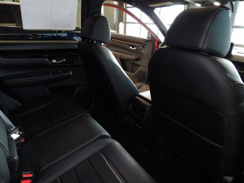 Used 2026 Honda CR-V Sport Touring image 17
