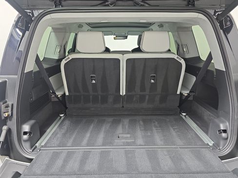 Used 2025 Rivian R1S Adventure AWD/4WD image 14