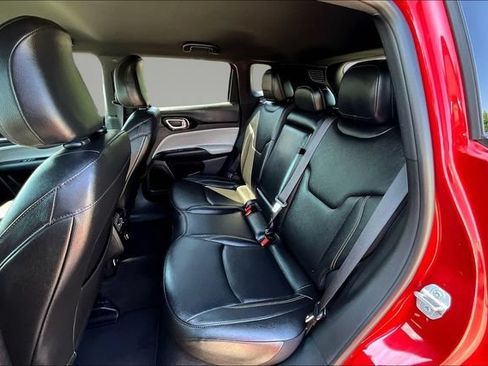 Used 2025 Jeep Compass Limited AWD/4WD image 24