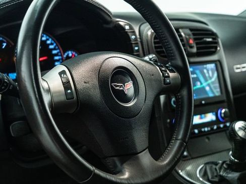 Used 2011 Chevrolet Corvette Z06 image 25