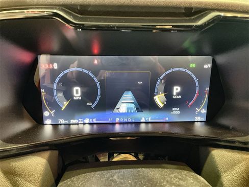 Used 2026 Chevrolet Colorado LT image 2