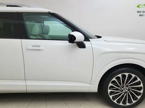 Used 2026 Hyundai Palisade Calligraphy FWD image 8