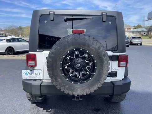 Used 2016 Jeep Wrangler Unlimited Sport w/ Quick Order Package 24S AWD/4WD image 5