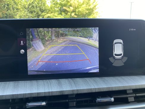 Used 2024 Kia Telluride EX w/ EX Captain's Chair Package FWD image 26