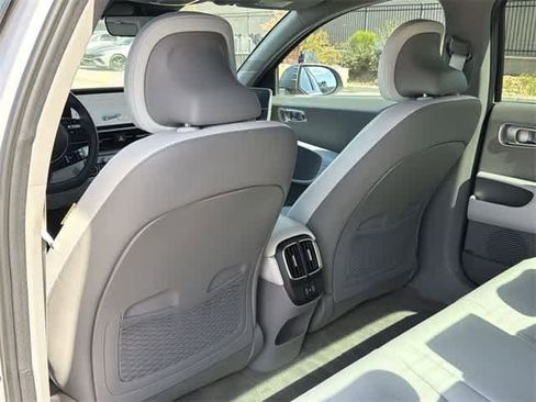 Certified 2025 Hyundai Ioniq 6 SEL image 15