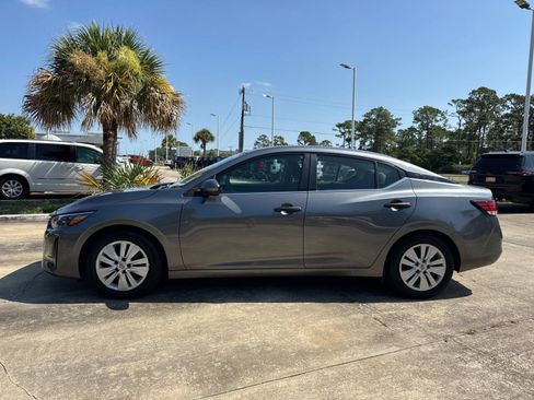 Used 2024 Nissan Sentra S FWD image 6