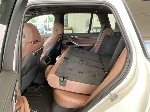 New 2026 BMW X5 xDrive50e w/ M Sport Package image 28