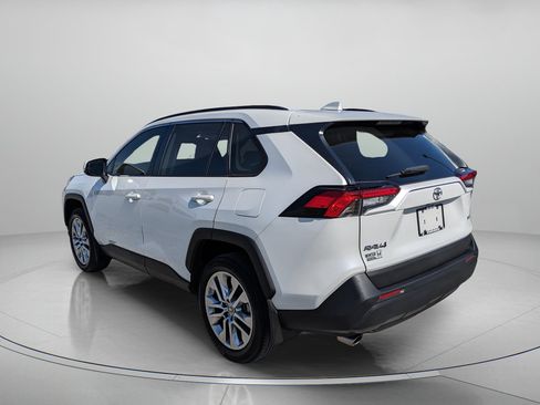 Used 2024 Toyota RAV4 XLE Premium FWD image 6