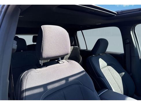 New 2025 Jeep Grand Cherokee L Laredo w/ Trailer Tow Package image 18