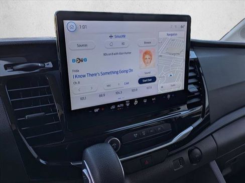 Used 2023 Ford Transit 350 XLT image 13