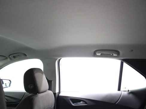 Used 2019 Chevrolet Equinox LT AWD/4WD image 21