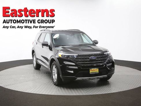 Used 2023 Ford Explorer XLT w/ Equipment Group 202A AWD/4WD image 50