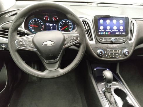 Used 2023 Chevrolet Malibu LT FWD image 22