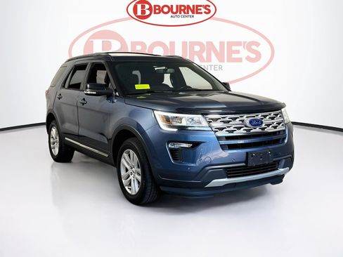 Used 2018 Ford Explorer XLT w/ Equipment Group 202A AWD/4WD image 1