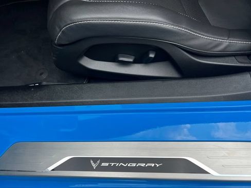 Used 2023 Chevrolet Corvette Stingray Coupe RWD image 8