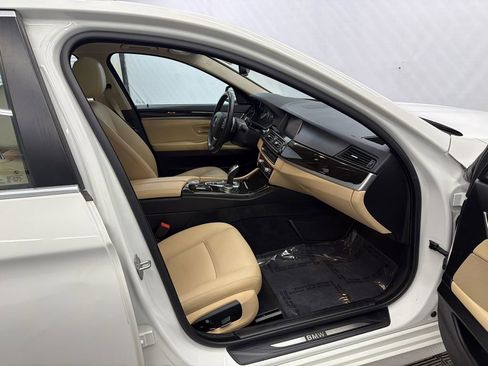 Used 2016 BMW 535i Sedan image 14