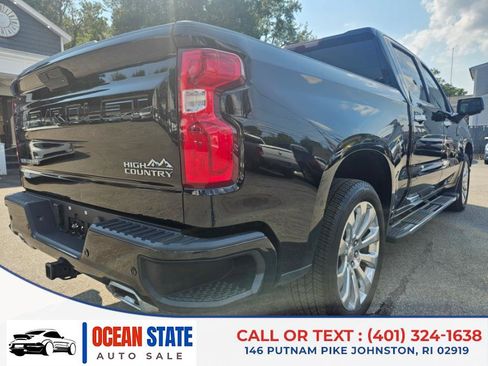 Used 2021 Chevrolet Silverado 1500 High Country w/ Technology Package image 6