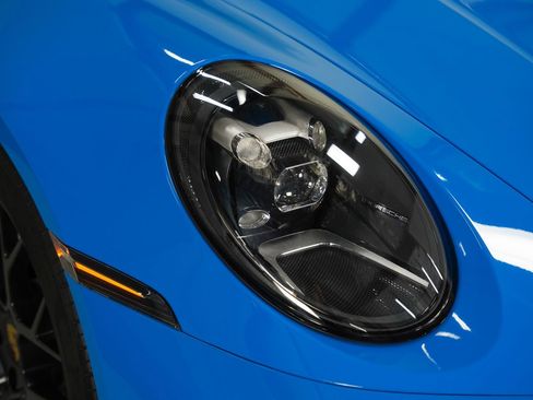 Used 2023 Porsche 911 Carrera w/ Sport Chrono Package image 12