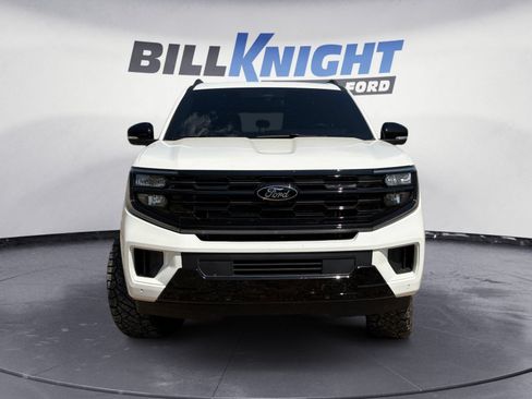Used 2025 Ford Expedition Max Platinum w/ Stealth Appearance Package AWD/4WD image 8