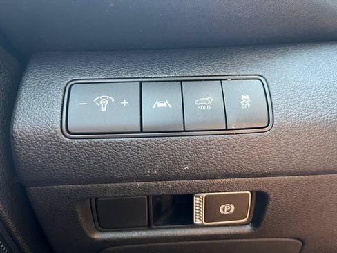 Used 2022 Hyundai Santa Fe XRT FWD image 10