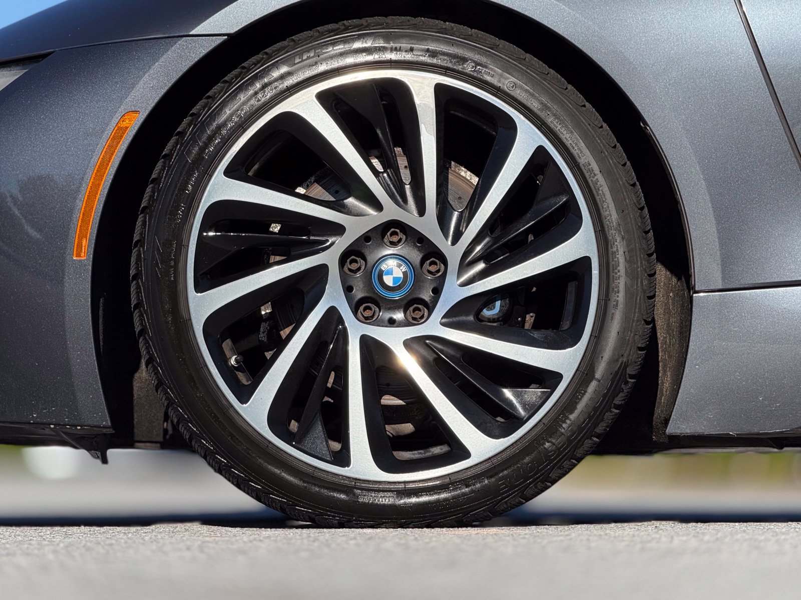 Used 2017 BMW i8 AWD/4WD image 20