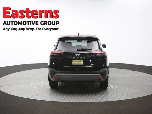 Used 2023 Nissan Rogue S AWD/4WD image 38