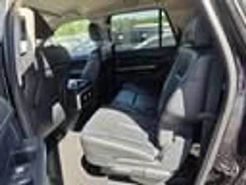 Used 2024 Ford Expedition Max XLT AWD/4WD image 8
