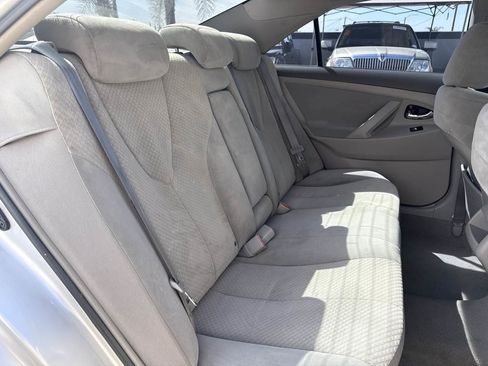 Used 2009 Toyota Camry image 19