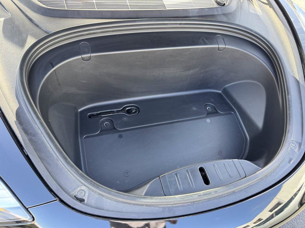 Used 2019 Tesla Model 3 Long Range AWD/4WD image 8