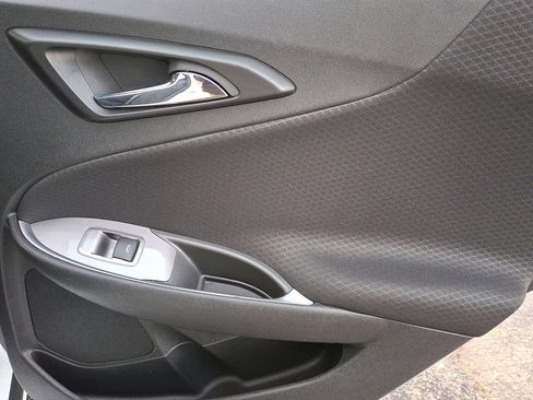 Used 2024 Chevrolet Malibu LT image 14