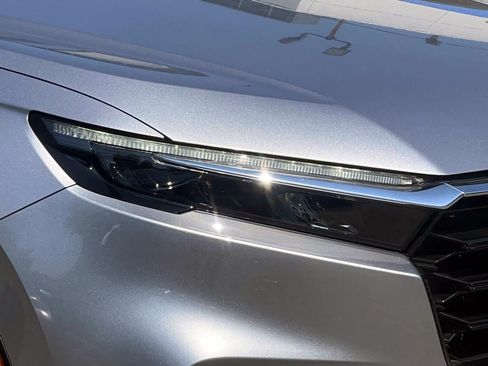 Certified 2025 Honda CR-V EX-L image 8